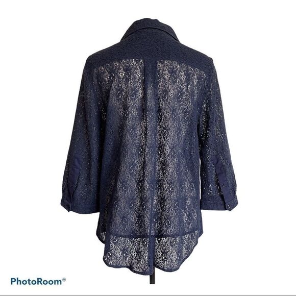 Coldwater‎ Creek Blue Eyelet Lace Blouse - Medium - Picture 2 of 12